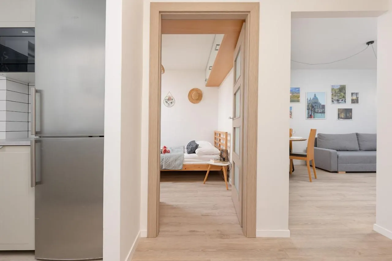 Warsaw Stawki Cosy Apartment By Noclegi Renters
